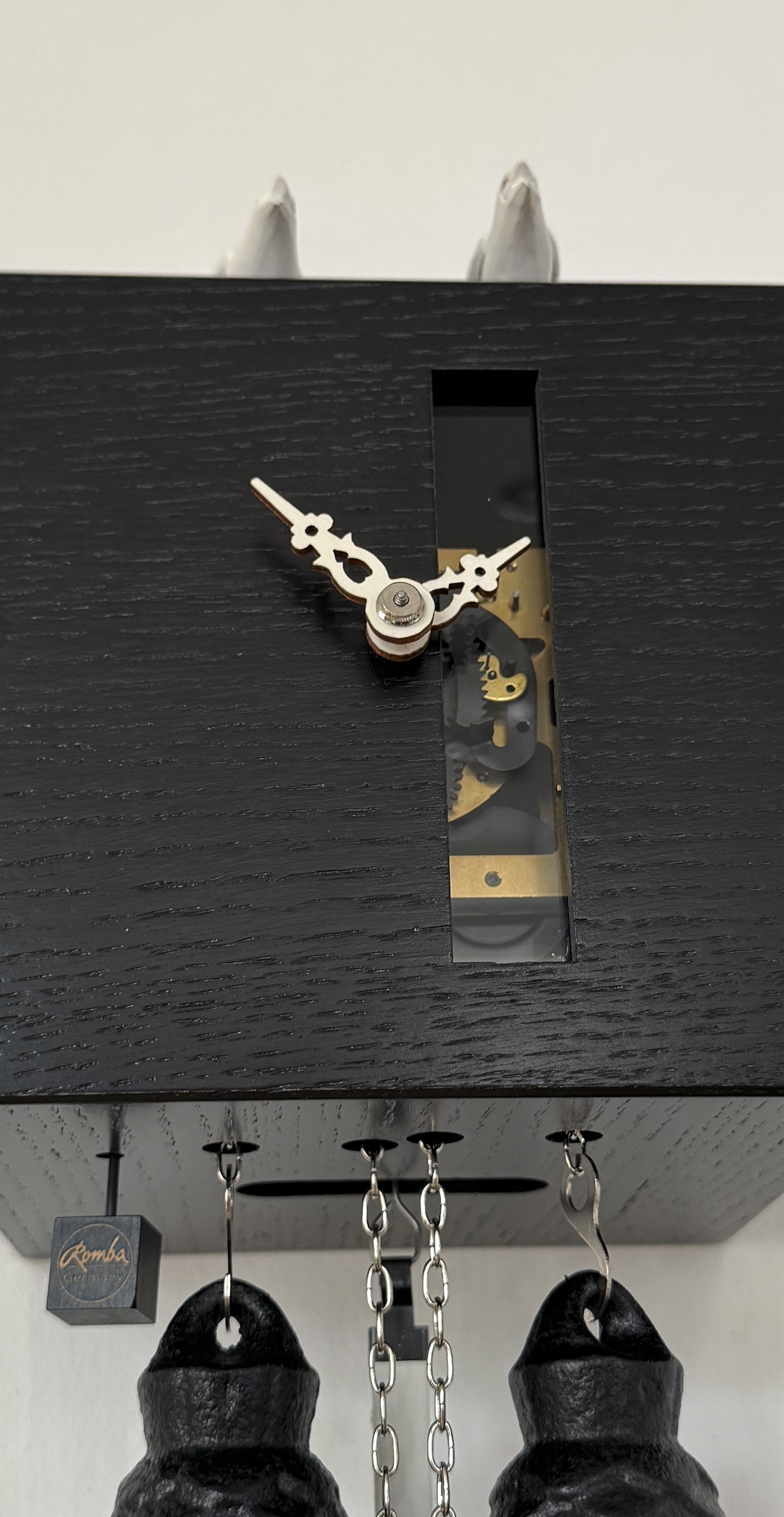 DUETT - Design Kuckucksuhr (schwarz / Einblick in die Mechanik) Rombach & Haas